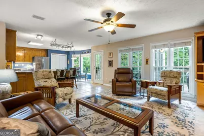2681 Eastmont Trail, Snellville, GA 30039 - Photo 9