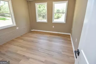1545 Oakhill Dr, Griffin, GA 30223 - Photo 11