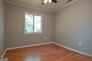 300 Martin Cir, Athens, GA 30601 - Photo 5