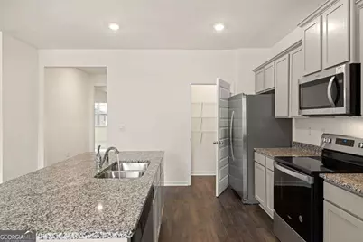 8561 Secretariat Drive, Lithonia, GA 30058 - Photo 9
