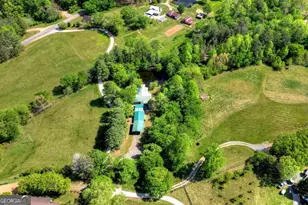 111 Candlewood Ln, Blue Ridge, GA 30513 - Photo 7