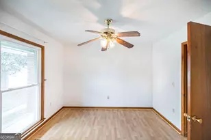105 Auburn Dr, Warner Robins, GA 31088 - Photo 9