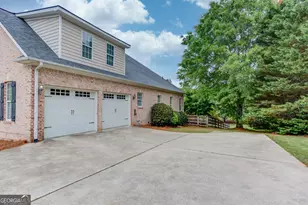 5667 Britt Whitmire Rd, Gainesville, GA 30506 - Photo 5