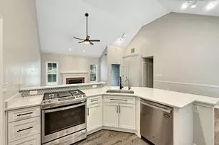 77 Paces Landing Way, Newnan, GA 30263 - Photo 3