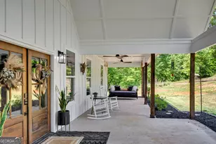 565 Hawks Trail, Newborn, GA 30056 - Photo 3