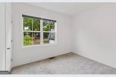 140 Color Circle, Atlanta, GA 30317 - Photo 7