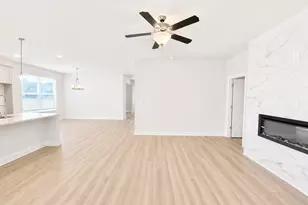 909 Nora Eloise Dr, Bonaire, GA 31005 - Photo 15