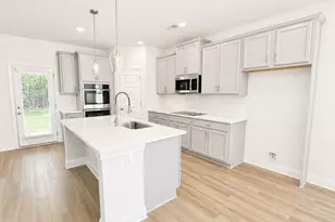 909 Nora Eloise Dr, Bonaire, GA 31005 - Photo 11