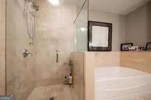 2795 Peachtree Rd, Atlanta, GA 30305 - Photo 11