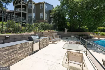 521 McGill Park Avenue NE, Atlanta, GA 30312 - Photo 19