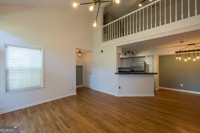 521 McGill Park Avenue NE, Atlanta, GA 30312 - Photo 3