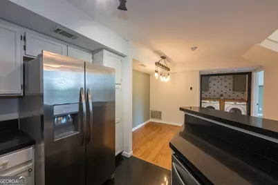 521 McGill Park Avenue NE, Atlanta, GA 30312 - Photo 9