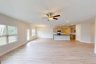 1024 Holliday Pass, Griffin, GA 30223 - Photo 13