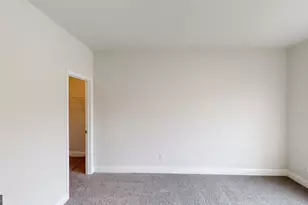 1024 Holliday Pass, Griffin, GA 30223 - Photo 5
