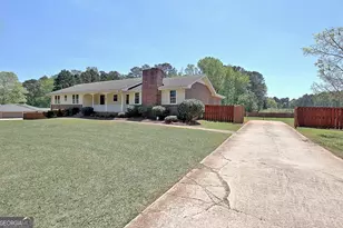 115 Marion Blvd, Fayetteville, GA 30215 - Photo 1