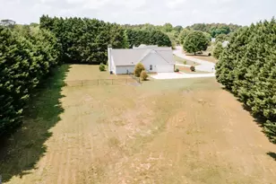 1050 Rebekah Dr, Bogart, GA 30622 - Photo 5