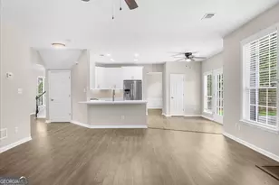 2410 Lunetta Ln, Alpharetta, GA 30004 - Photo 9