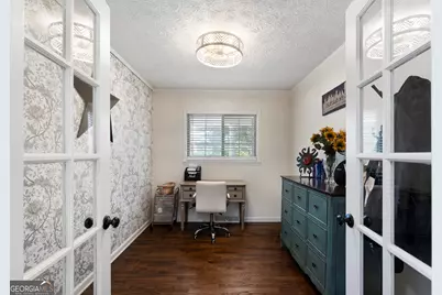 212 Sherwood Drive, Calhoun, GA 30701 - Photo 19