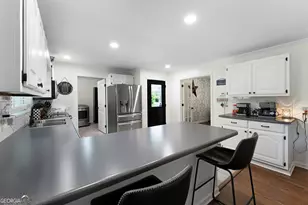 212 Sherwood Dr, Calhoun, GA 30701 - Photo 15