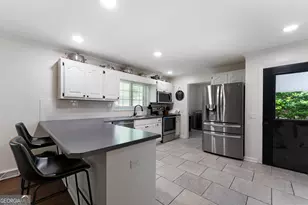 212 Sherwood Dr, Calhoun, GA 30701 - Photo 13