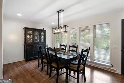 212 Sherwood Drive, Calhoun, GA 30701 - Photo 7