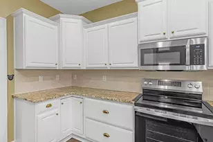 1105 Birchwood Dr, Griffin, GA 30224 - Photo 17