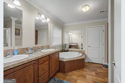 10076 Gravel Hill Road, Albany, GA 31705 - Photo 13