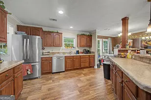 10076 Gravel Hill Rd, Albany, GA 31705 - Photo 9