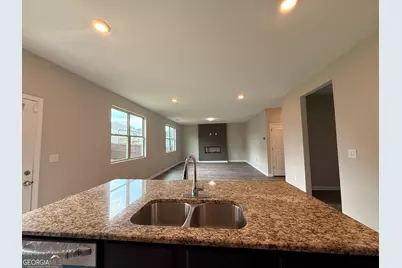 254 Hamilton Pointe Drive, McDonough, GA 30253 - Photo 3