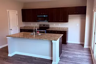 254 Hamilton Pointe Dr, McDonough, GA 30253 - Photo 5