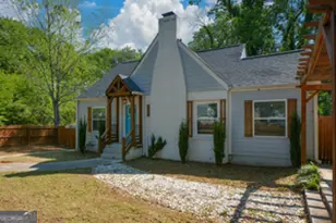 3164 Harris Dr, East Point, GA 30344 - Photo 3