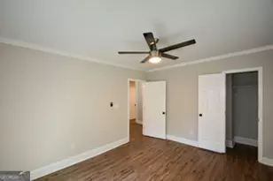 3164 Harris Dr, East Point, GA 30344 - Photo 9