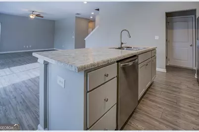2502 Fraggle Roc, Conyers, GA 30012 - Photo 13