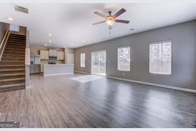 2502 Fraggle Roc, Conyers, GA 30012 - Photo 3