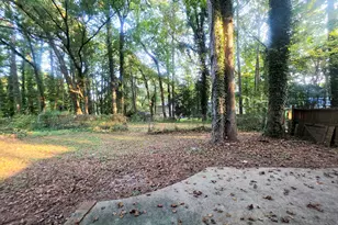 5382 Rockbridge Rd, Stone Mountain, GA 30088 - Photo 21
