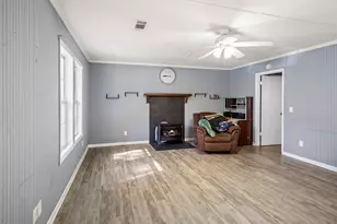 147 Briarwood Dr, Cleveland, GA 30528 - Photo 5