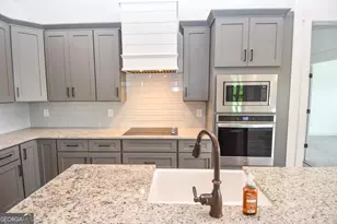 158 Conner Ln, Williamson, GA 30292 - Photo 37