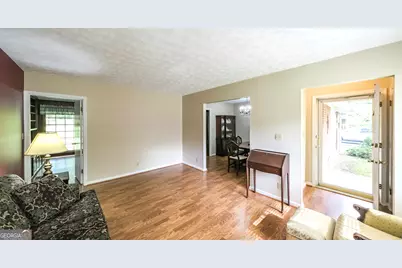 416 Robertson Avenue, Tallapoosa, GA 30176 - Photo 9