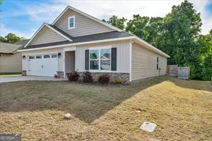 137 Red Tail Cir, Byron, GA 31008 - Photo 3