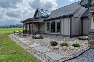 186 Rice Lndg Ct, Hayesville, NC 28904 - Photo 3