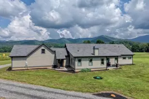 186 Rice Lndg Ct, Hayesville, NC 28904 - Photo 13
