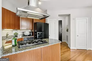 2626 Peachtree Rd NW, Atlanta, GA 30305 - Photo 9