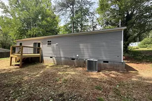 166 Evergreen Dr, Carrollton, GA 30117 - Photo 3