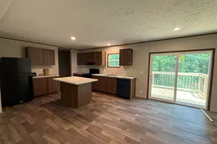 166 Evergreen Dr, Carrollton, GA 30117 - Photo 7