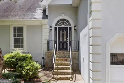 4565 Ashmore Circle NE, Marietta, GA 30066 - Photo 3