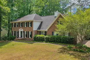 8601 N Shore Dr, Jonesboro, GA 30236 - Photo 3