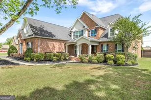 201 Running Creek Dr, Warner Robins, GA 31088 - Photo 1