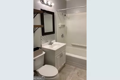 701 E Jones Avenue #A, Statesboro, GA 30458 - Photo 9