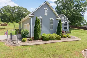 165 Windrose Meadow Ln, Clarkesville, GA 30523 - Photo 3