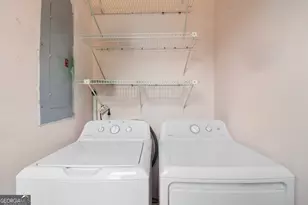 206 N Johnson St, Newborn, GA 30056 - Photo 29